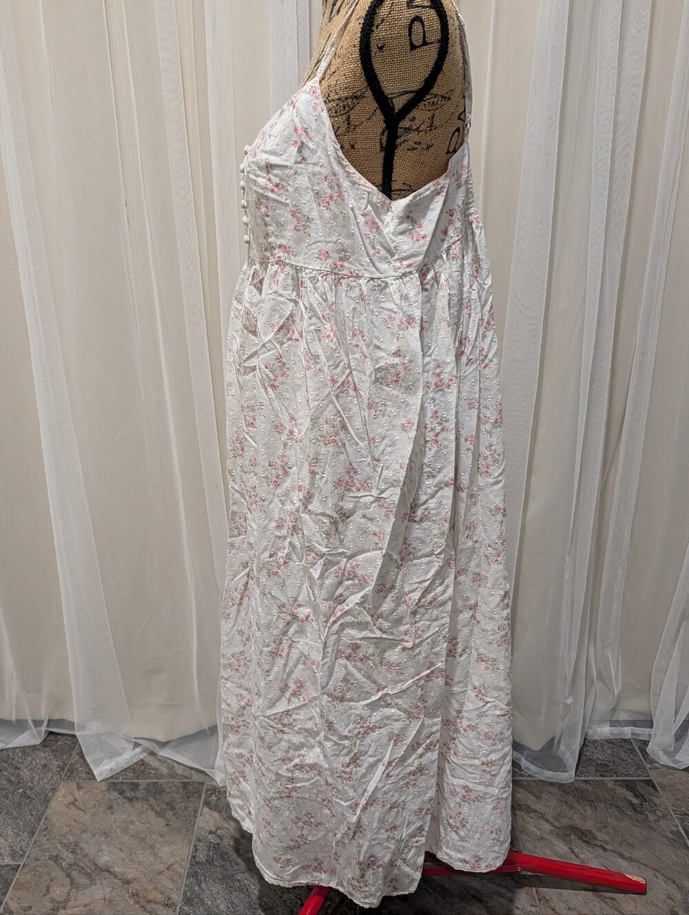White Maxi Dress with Soft Pink Floral Print - Picture 4 of 8